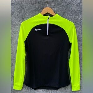 Nike Women’s Long Sleeve Performance Top in Black and Neon Yellow | XS | NEW